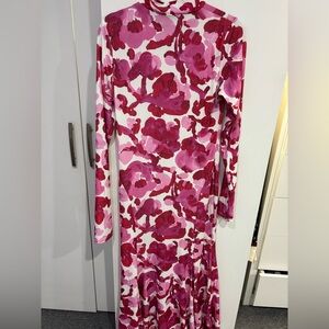 Floral Pink Long Sleeve maxi dress essential